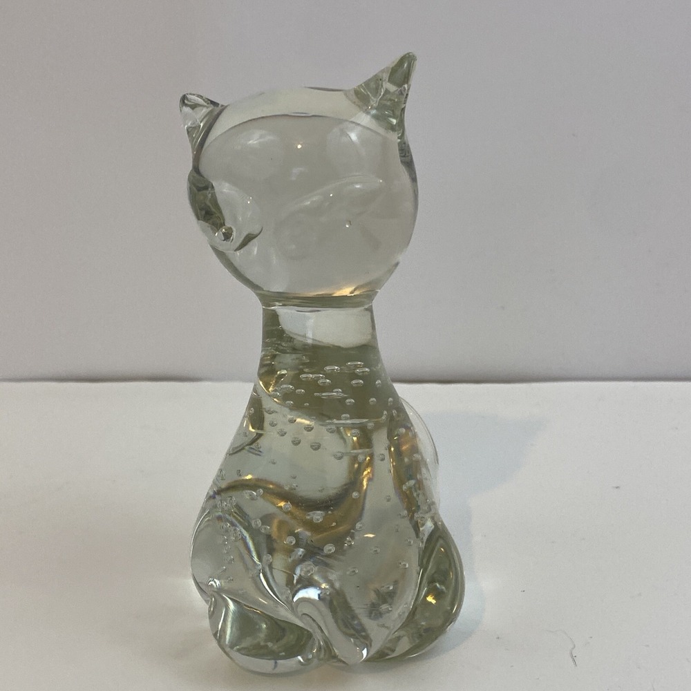 Art Glass Cat Paperweight Figurine Controlled Bubbles Crystal Clear Vintage 5 in
